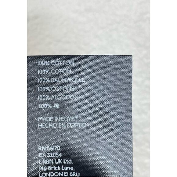 BDG New! Girlfriend High Rise Shorts Light Wash Denim Distressed Summer 27 - Picture 8 of 11